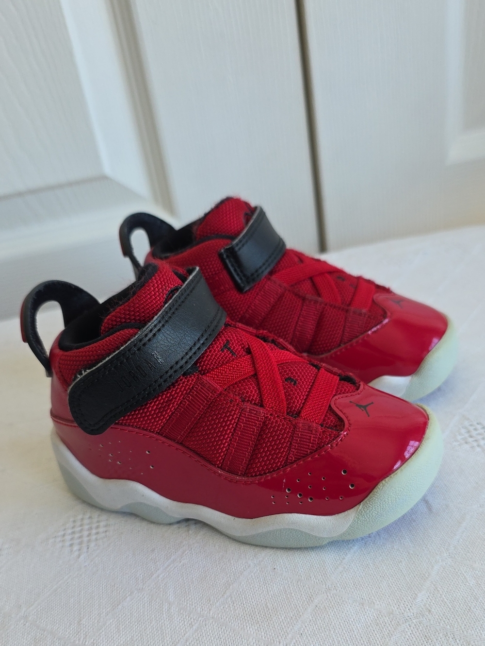 Jordan 6 Rings Red and Black Hook-and-Loop Sneakers Toddler Size 7C